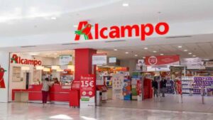 La reordenación de Alcampo: menos tiendas, misma cuota y adiós a la crisis de 'híper'